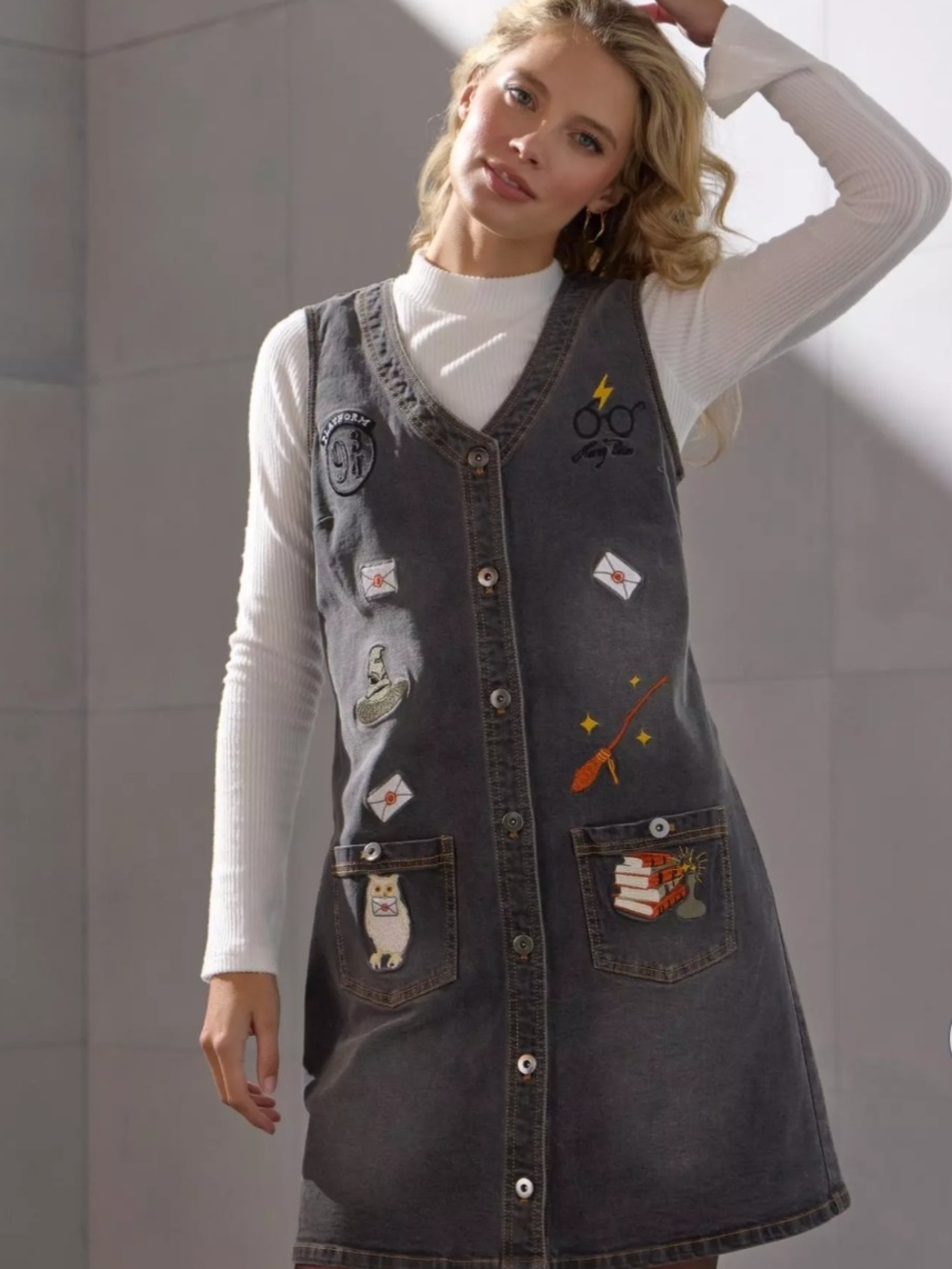 Harry Potter / Her Universe Harry Potter Icons Denim Dress